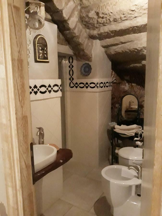 La Tana Del Bruco Guest House Витербо Экстерьер фото